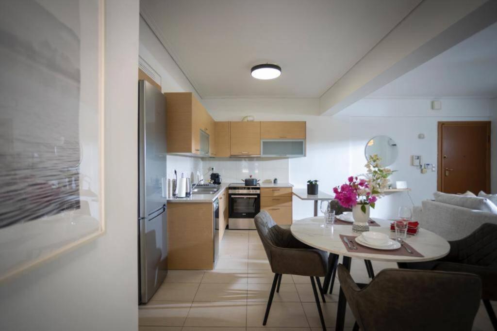 Pame Rentals - Cozy Glyfada Stay With Free Parking Αθήνα Εξωτερικό φωτογραφία