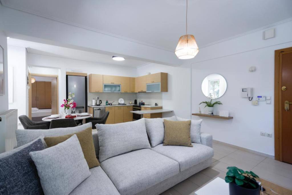Pame Rentals - Cozy Glyfada Stay With Free Parking Αθήνα Εξωτερικό φωτογραφία